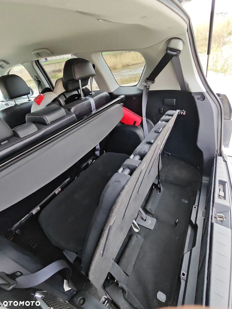 Mitsubishi Outlander 2.4 Intense + - 16