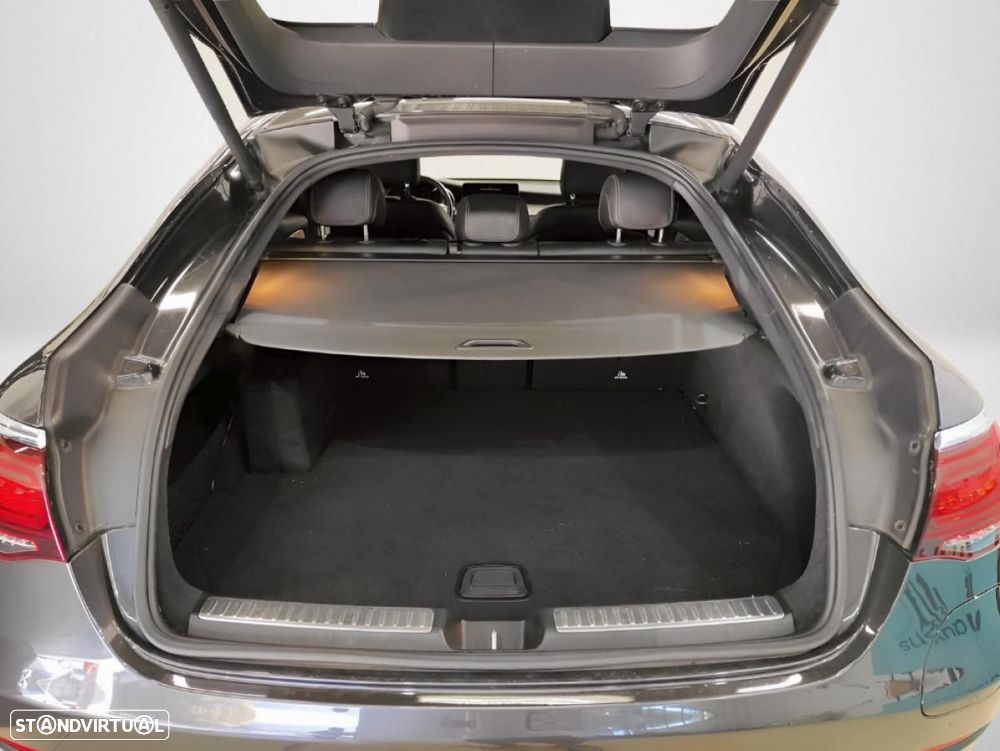 Mercedes-Benz GLC 300 e Coupé 4Matic - 8