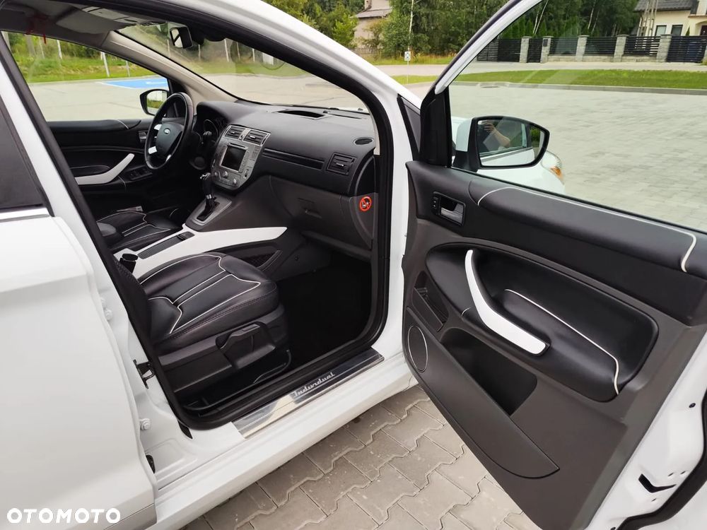 Ford Kuga 2.0 TDCi Individual MPS6 - 36