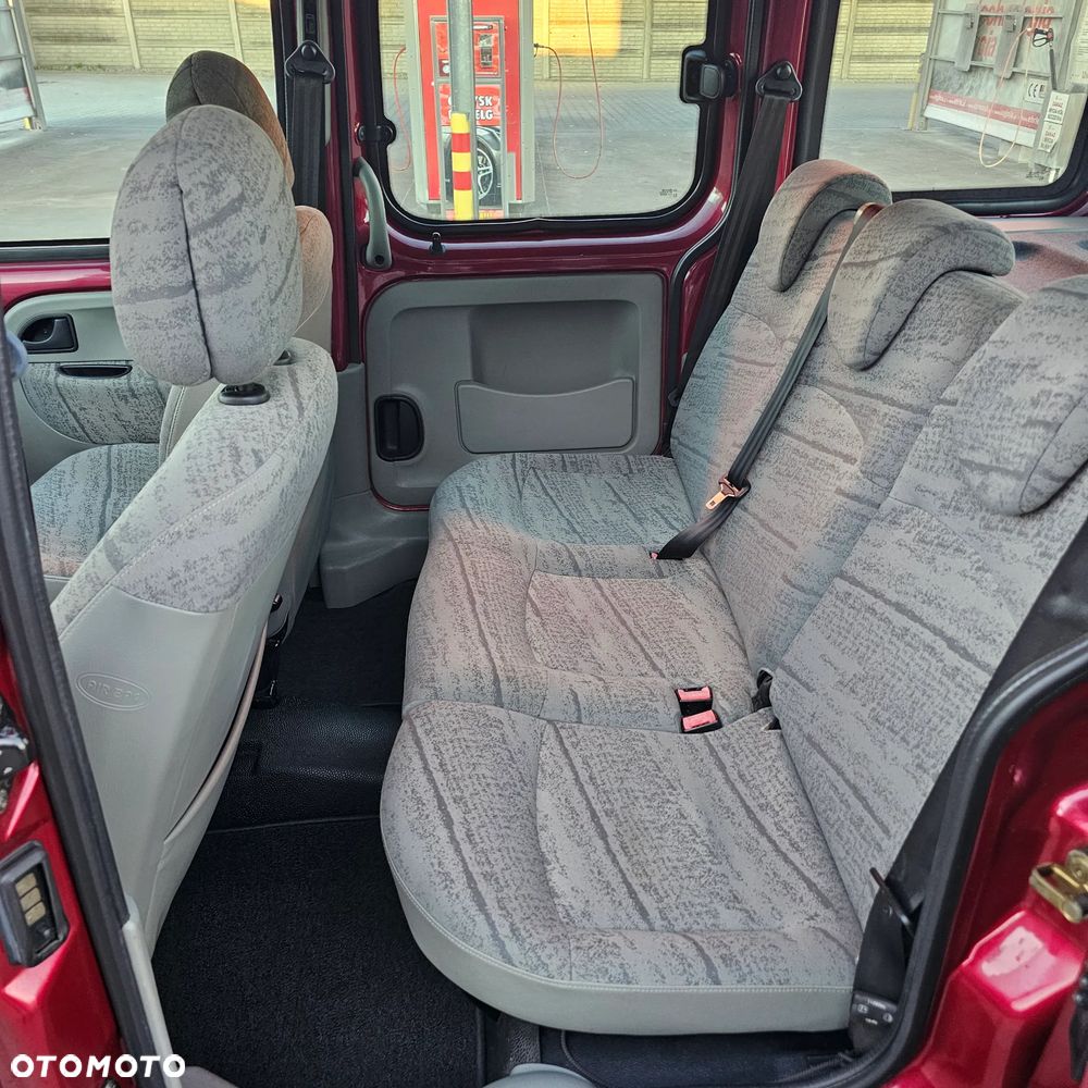 Renault Kangoo 1.2 16V 75 Campus - 12
