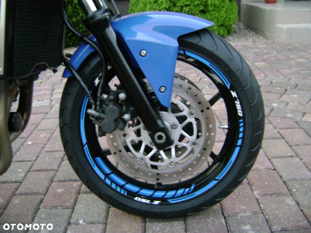 Kawasaki Z - 11