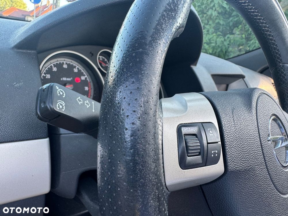 Opel Astra 1.8 Innovation 110 Jahre - 21