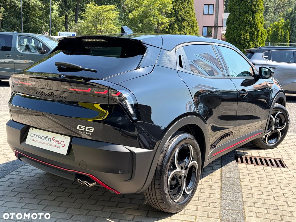 Alfa Romeo Junior 1.2 mHEV Ibrida Speciale eDCT - 10