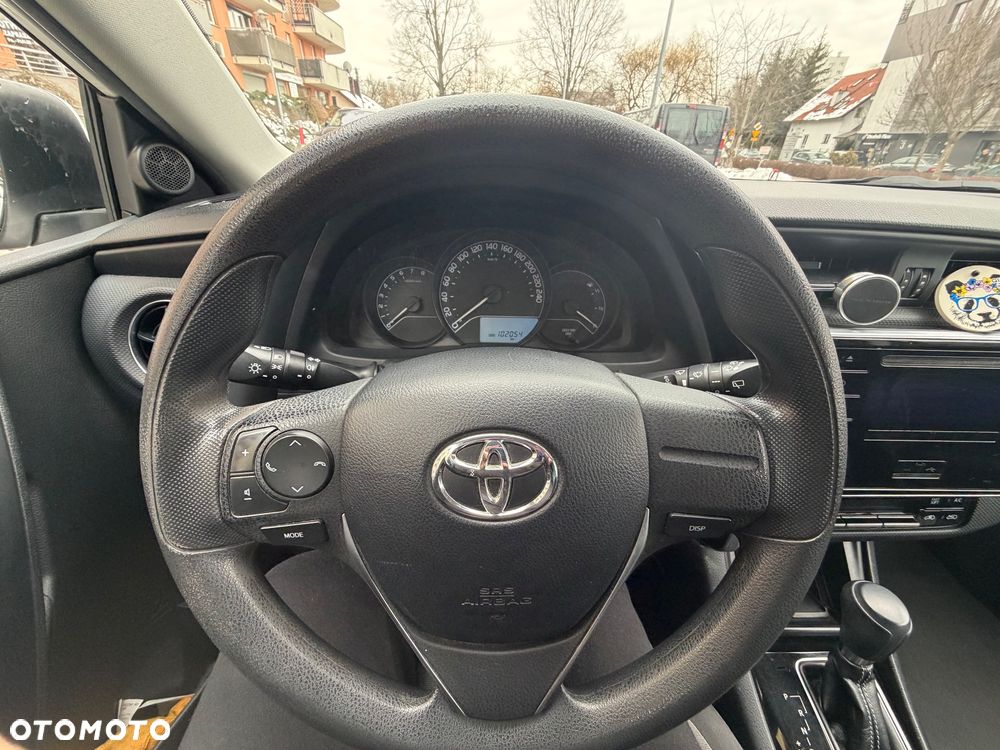 Toyota Auris - 8