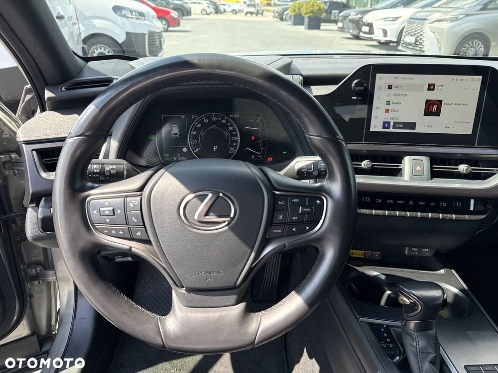Lexus UX 250h GPF Business 2WD - 13