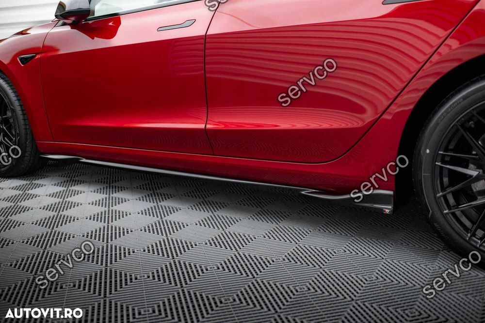 Praguri Tesla Model 3 Project Highland 2023- v3 - Maxton Design