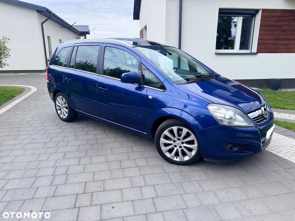 Opel Zafira 1.7 CDTI Cosmo - 3