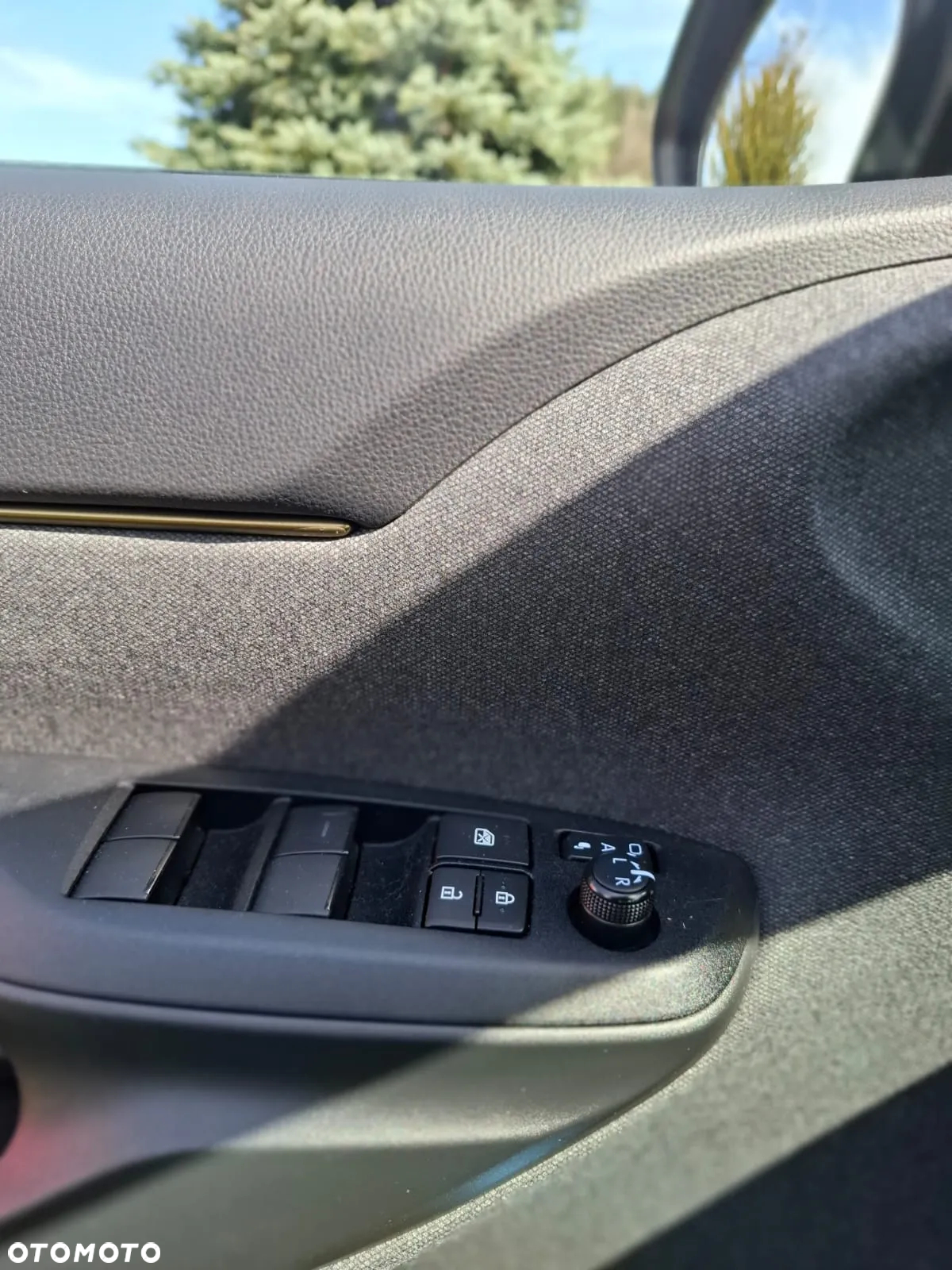 Toyota Yaris Cross Hybrid 1.5 Adventure - 14
