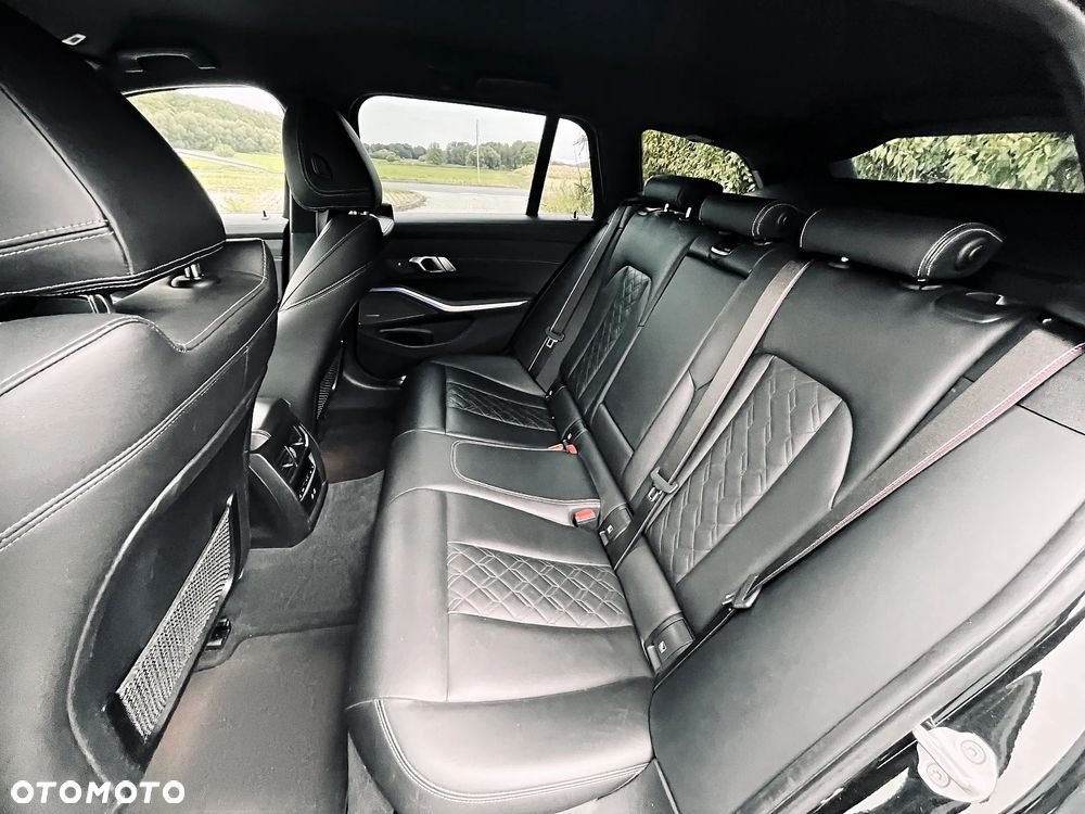 BMW Seria 3 M340i xDrive mHEV sport - 15