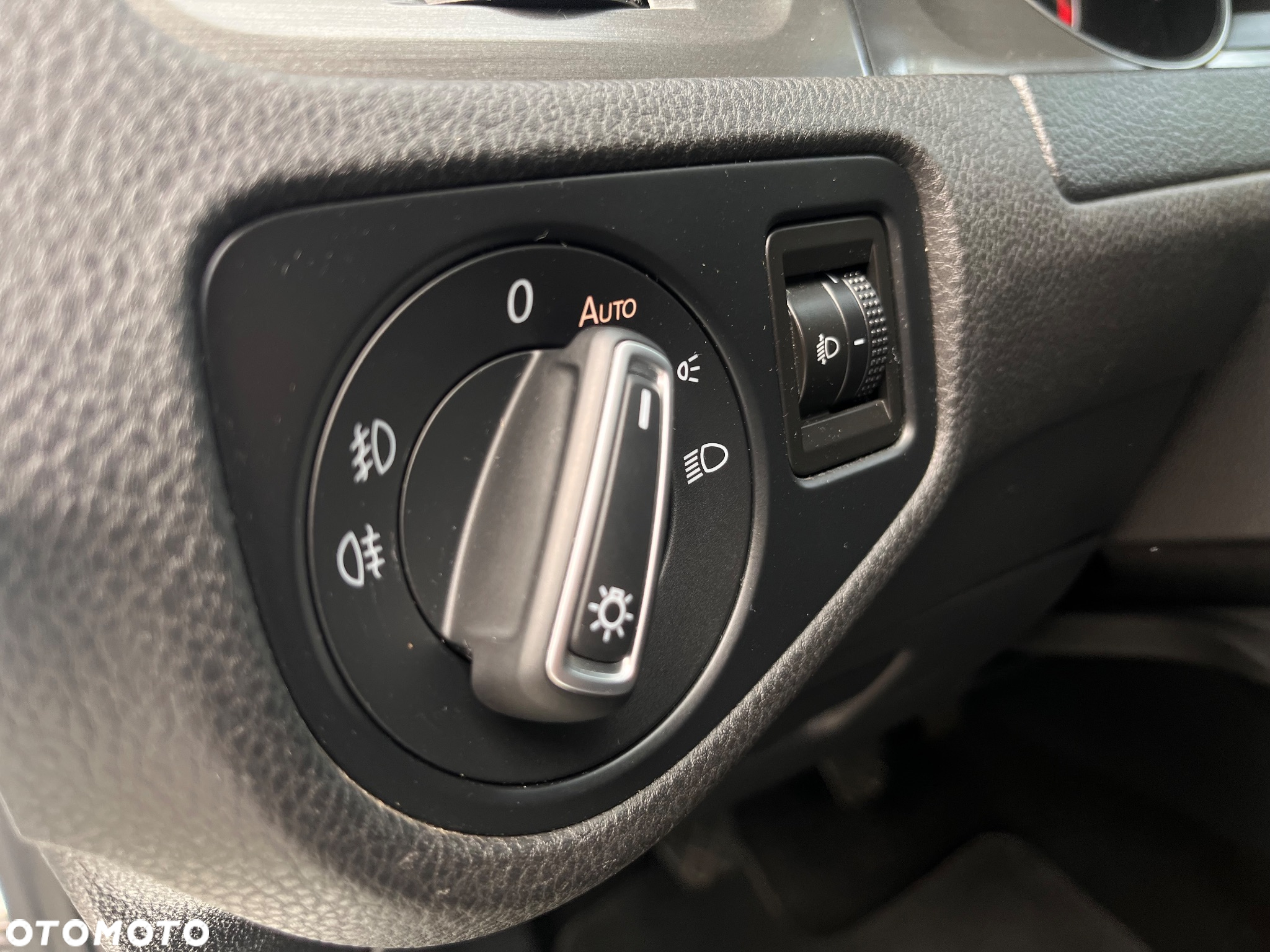 Volkswagen Golf 1.4 TSI Style - 30