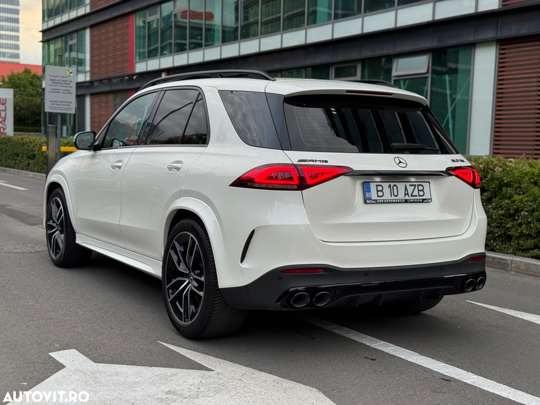 Mercedes-Benz GLE 450 AMG 4Matic 9G-TRONIC AMG Line - 34