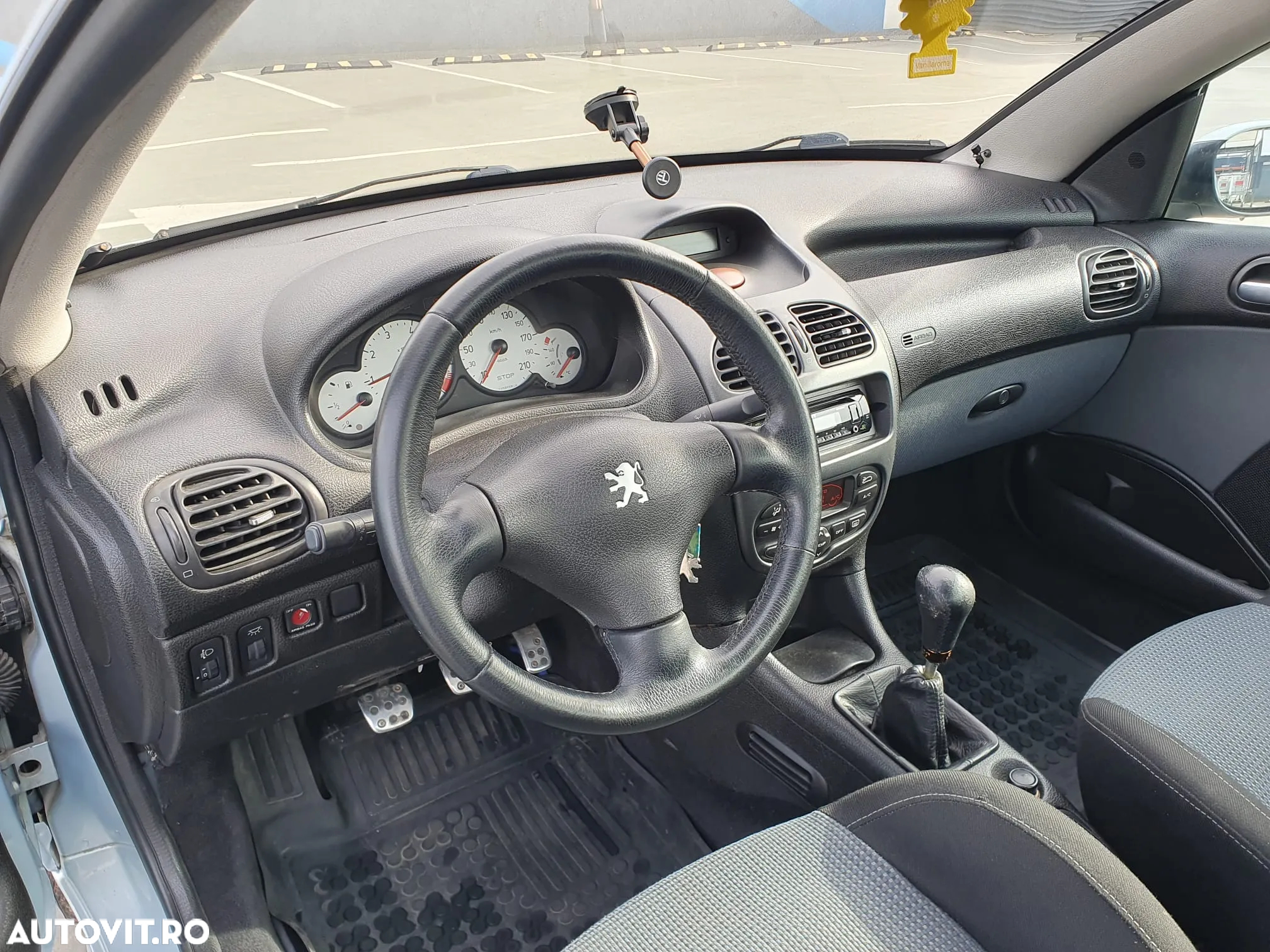 Peugeot 206 CC 1.6 - 36