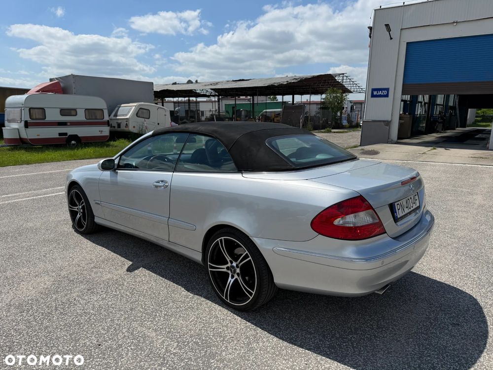 Mercedes-Benz CLK 320 CDI 7G-TRONIC Elegance - 30
