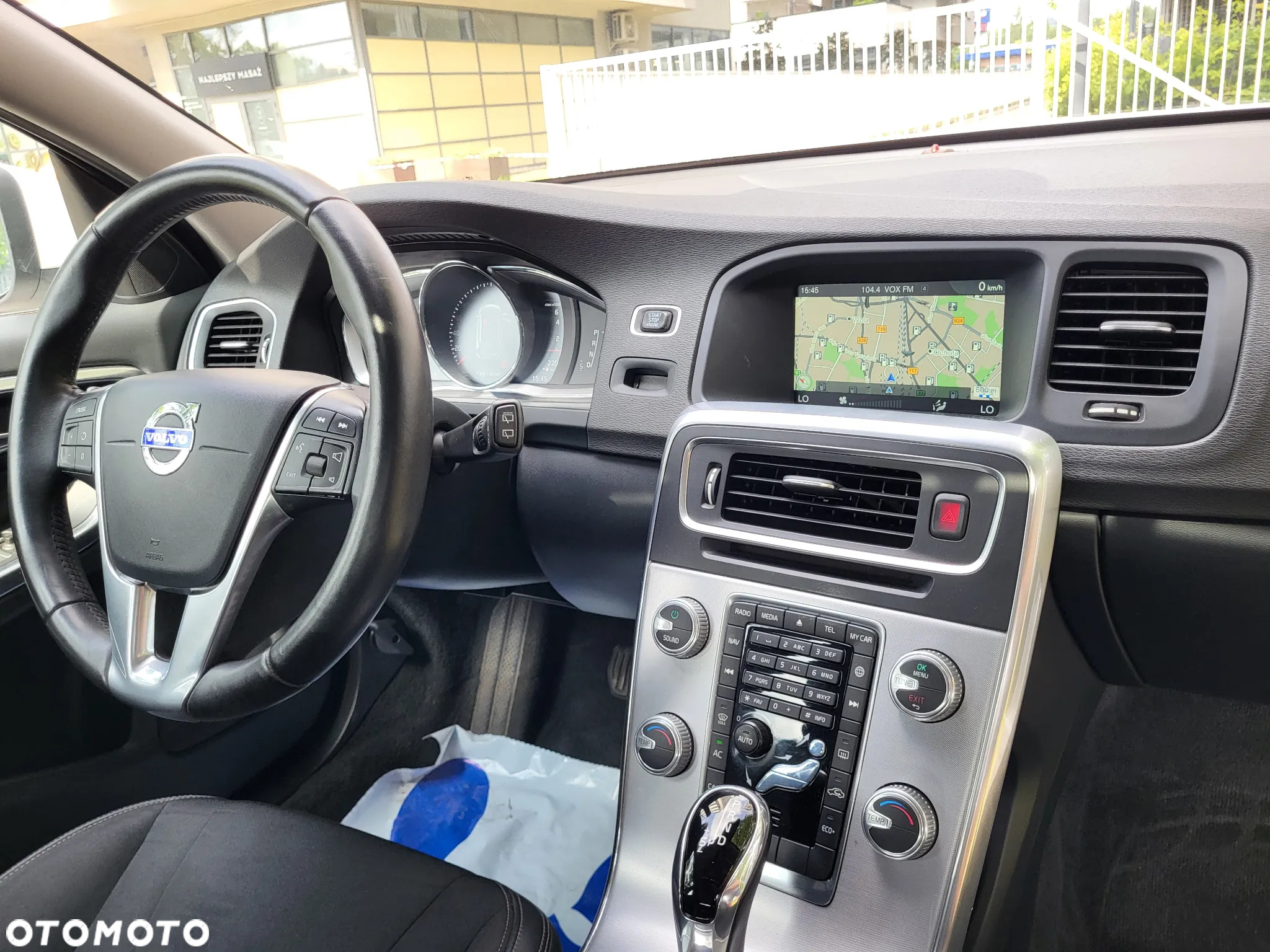 Volvo V60 T5 Drive-E Momentum - 10
