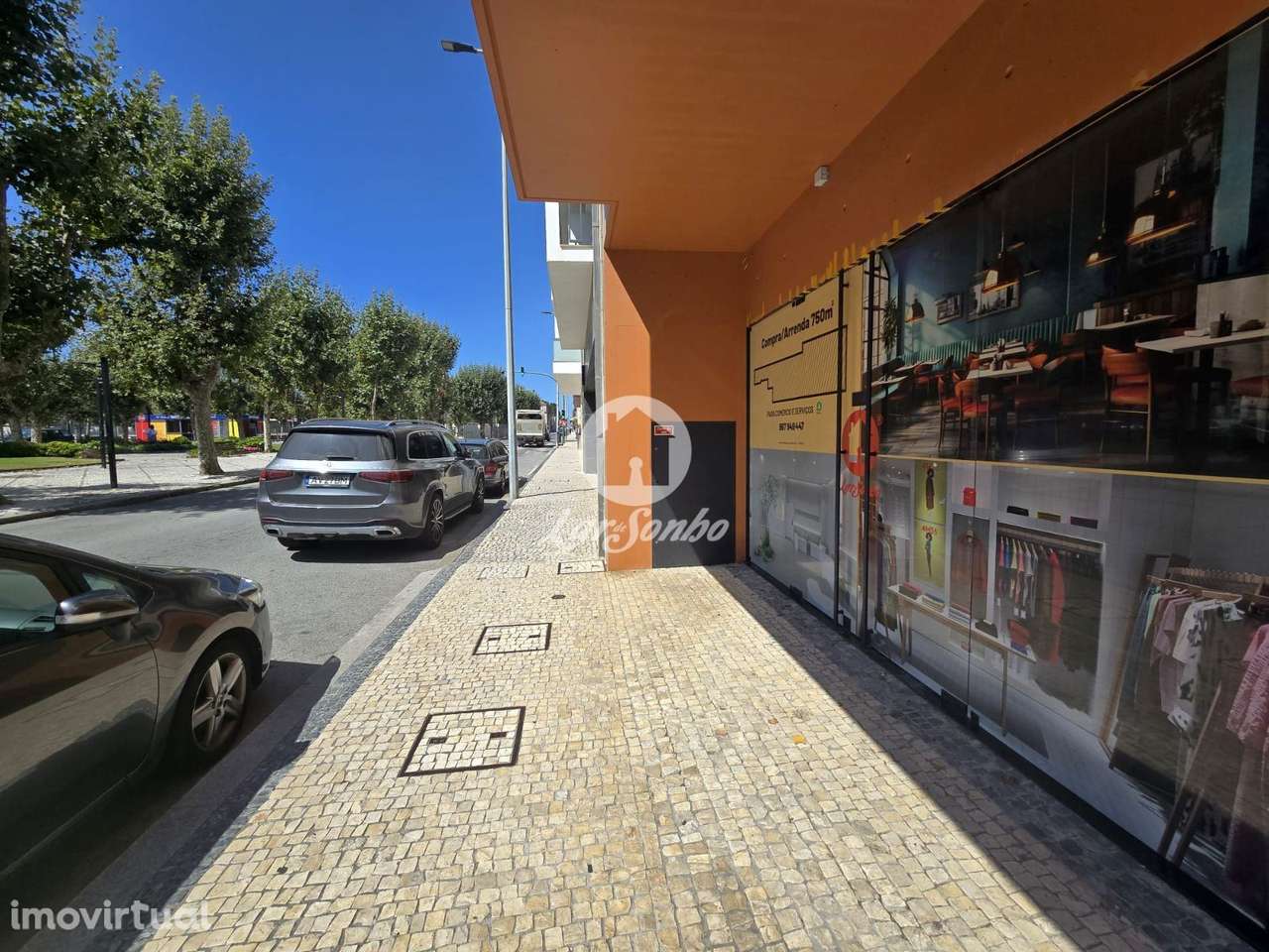 Loja NOVA no centro de Vila do Conde com 2 andares e 750m2 - Grande imagem: 2/30