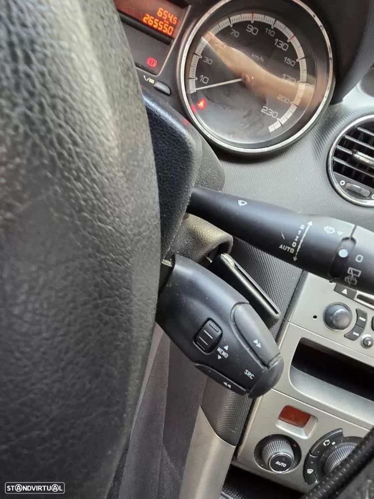 Peugeot 308 1.6 HDi Sport - 15