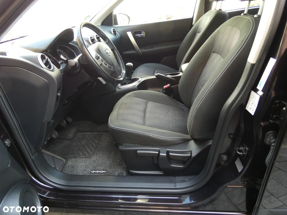 Nissan Qashqai 1.6 Acenta - 21