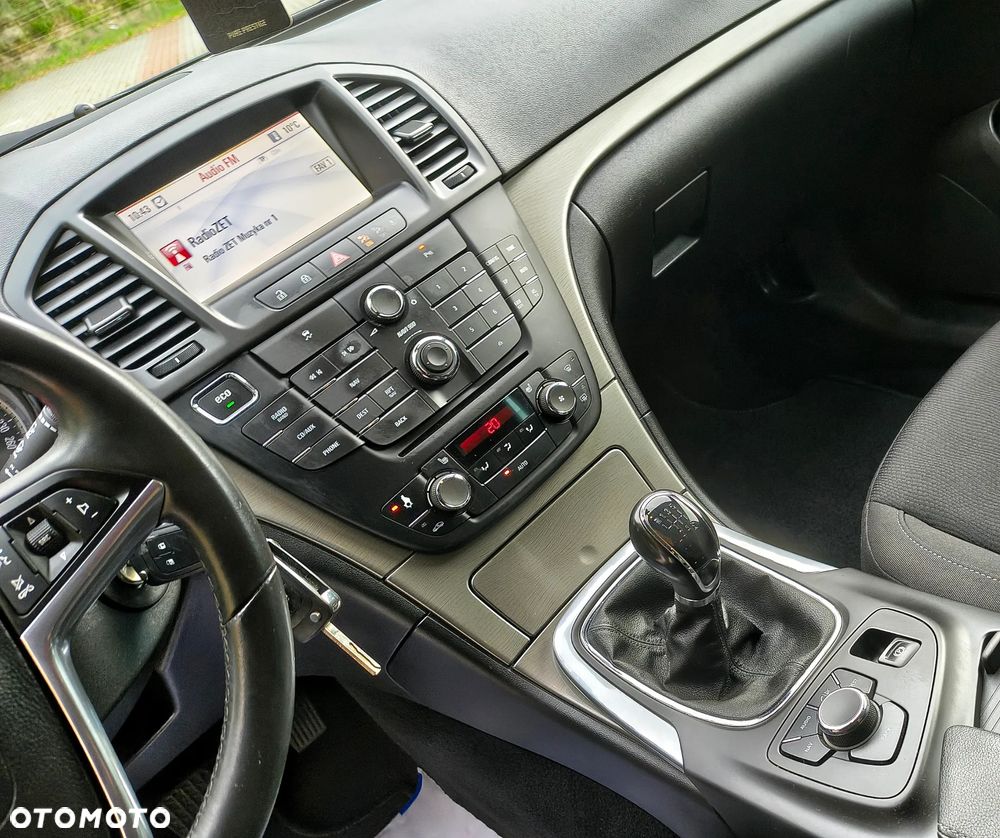 Opel Insignia - 19