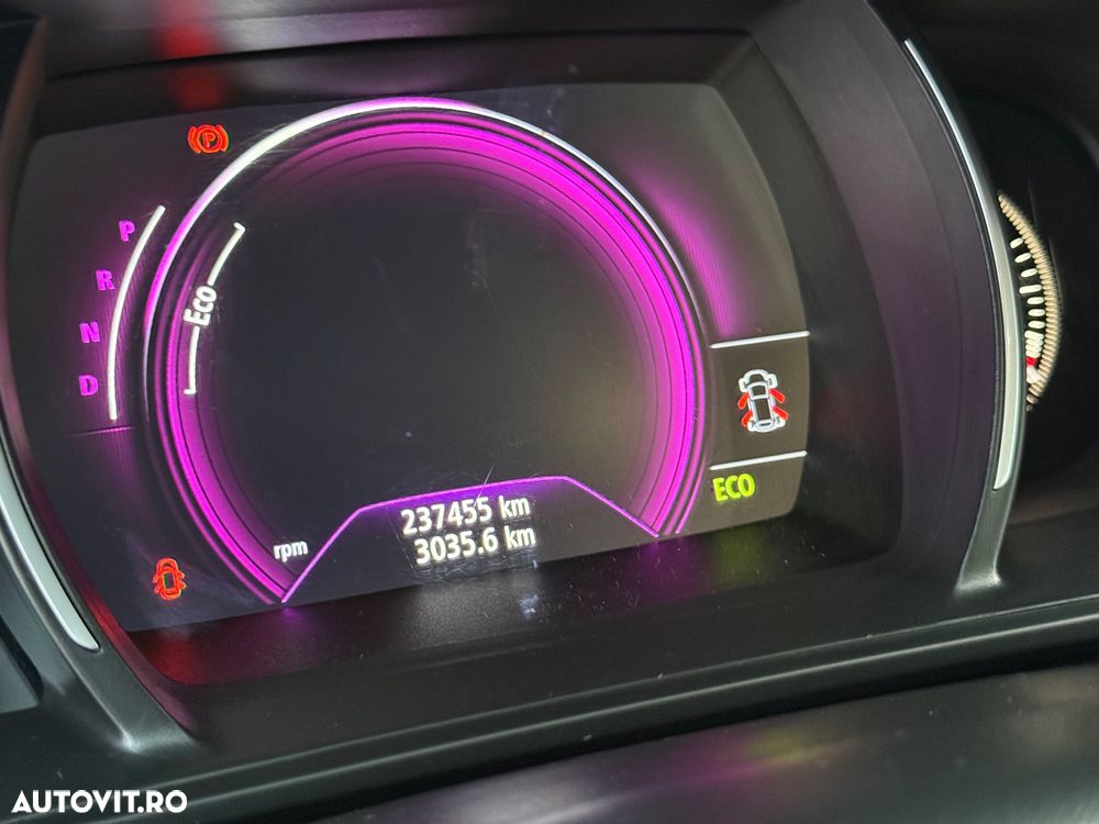 Renault Megane dCi 110 FAP EDC LIMITED - 13