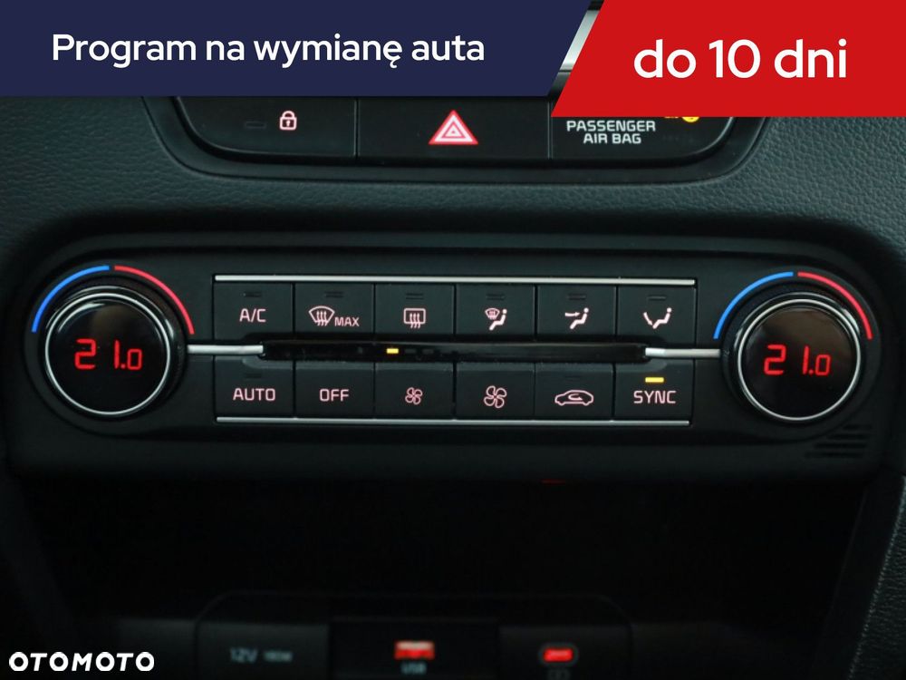Kia Ceed - 14