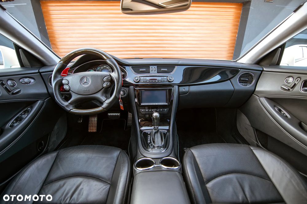 Mercedes-Benz CLS 63 AMG 7G-TRONIC - 40