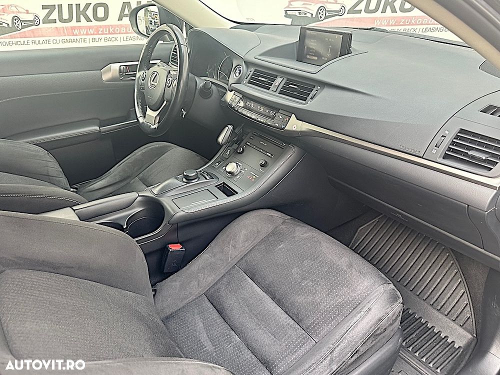Lexus CT 200h Aut. Limited Edition - 9