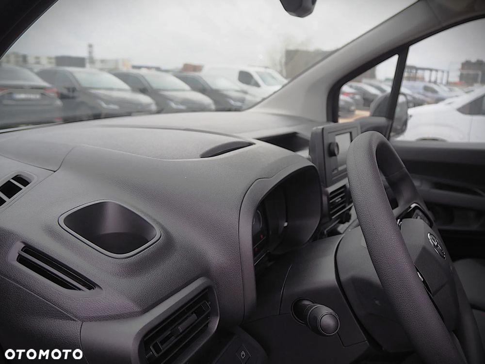 Toyota Proace City - 19