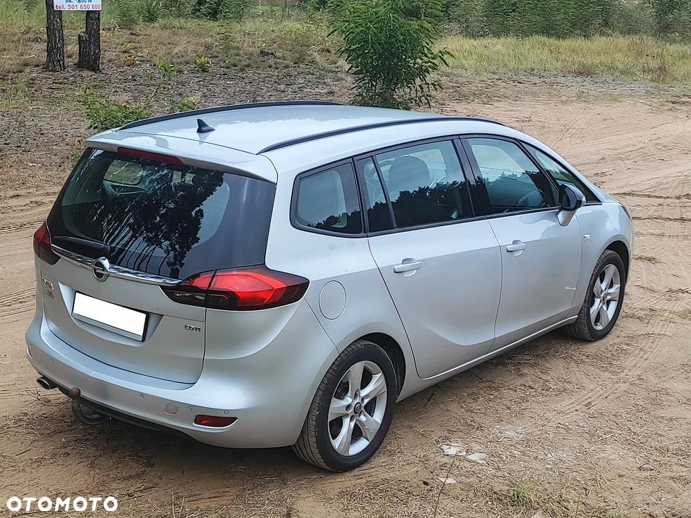Opel Zafira 2.0 CDTI Cosmo - 4
