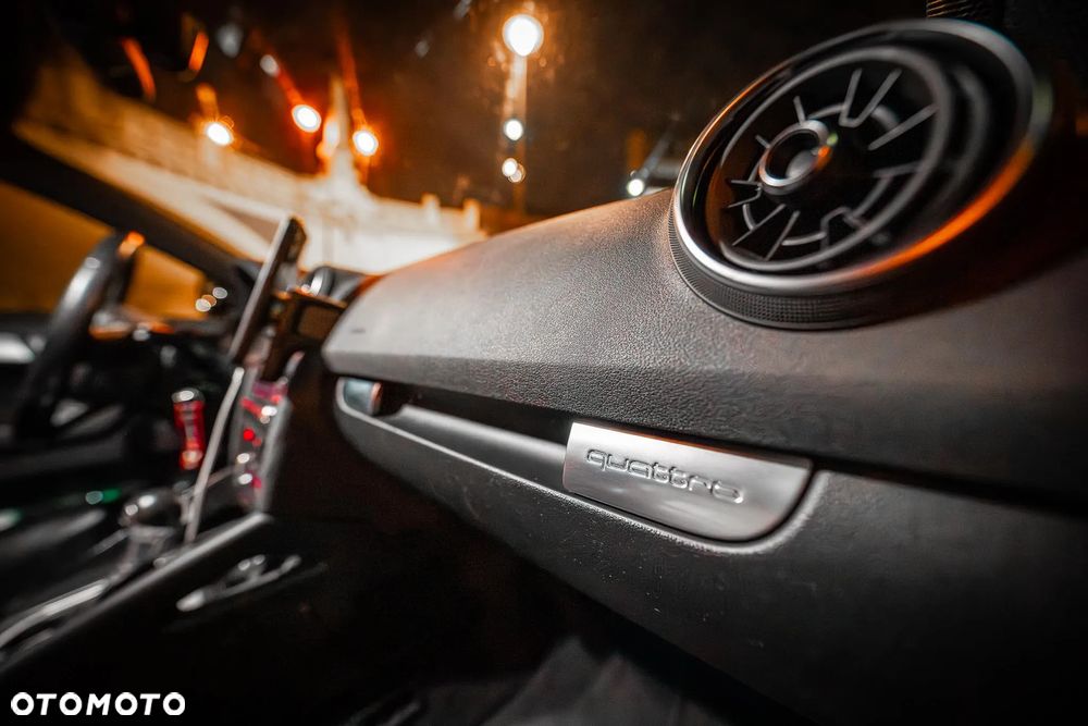 Audi A3 Sportback - 13