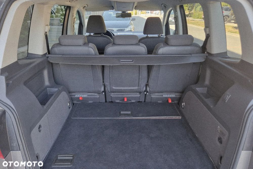 Volkswagen Touran 1.4 TSI Comfortline DSG - 11