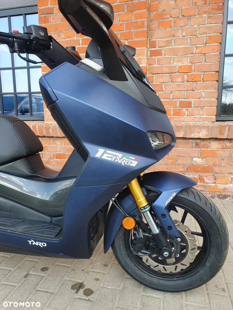Yamaha Inny - 6