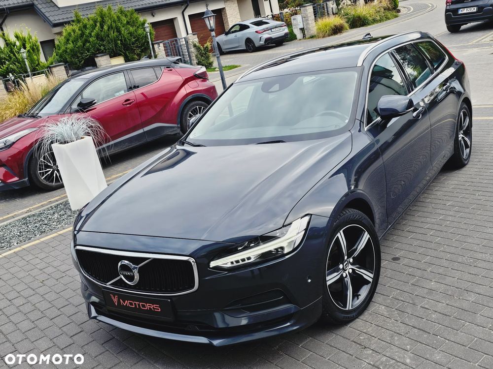 Volvo V90 D3 Momentum Pro - 30