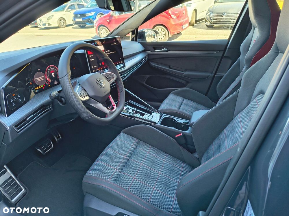 Volkswagen Golf 2.0 TSI GTI DSG - 17