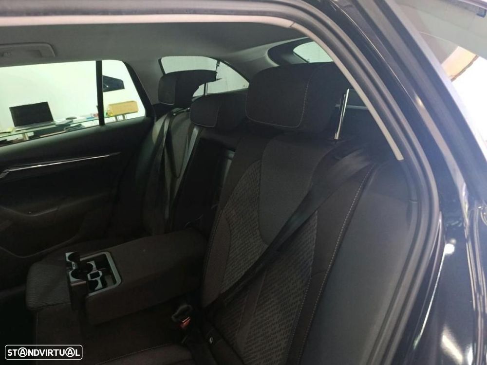 Skoda Octavia Break 2.0 TDI Style DSG - 3