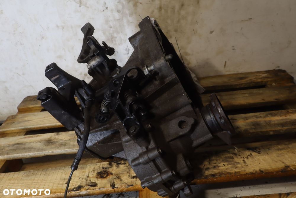 SKRZYNIA BIEGÓW 5 BIEGOWA SKODA FABIA III 1.2TSI PED - 4