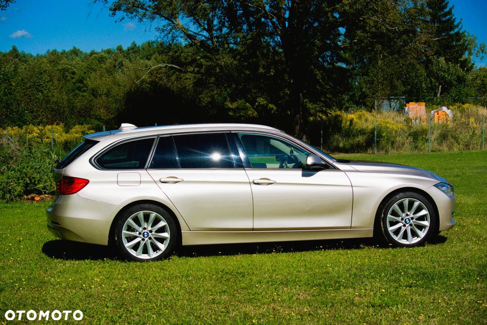 BMW Seria 3 320d - 4