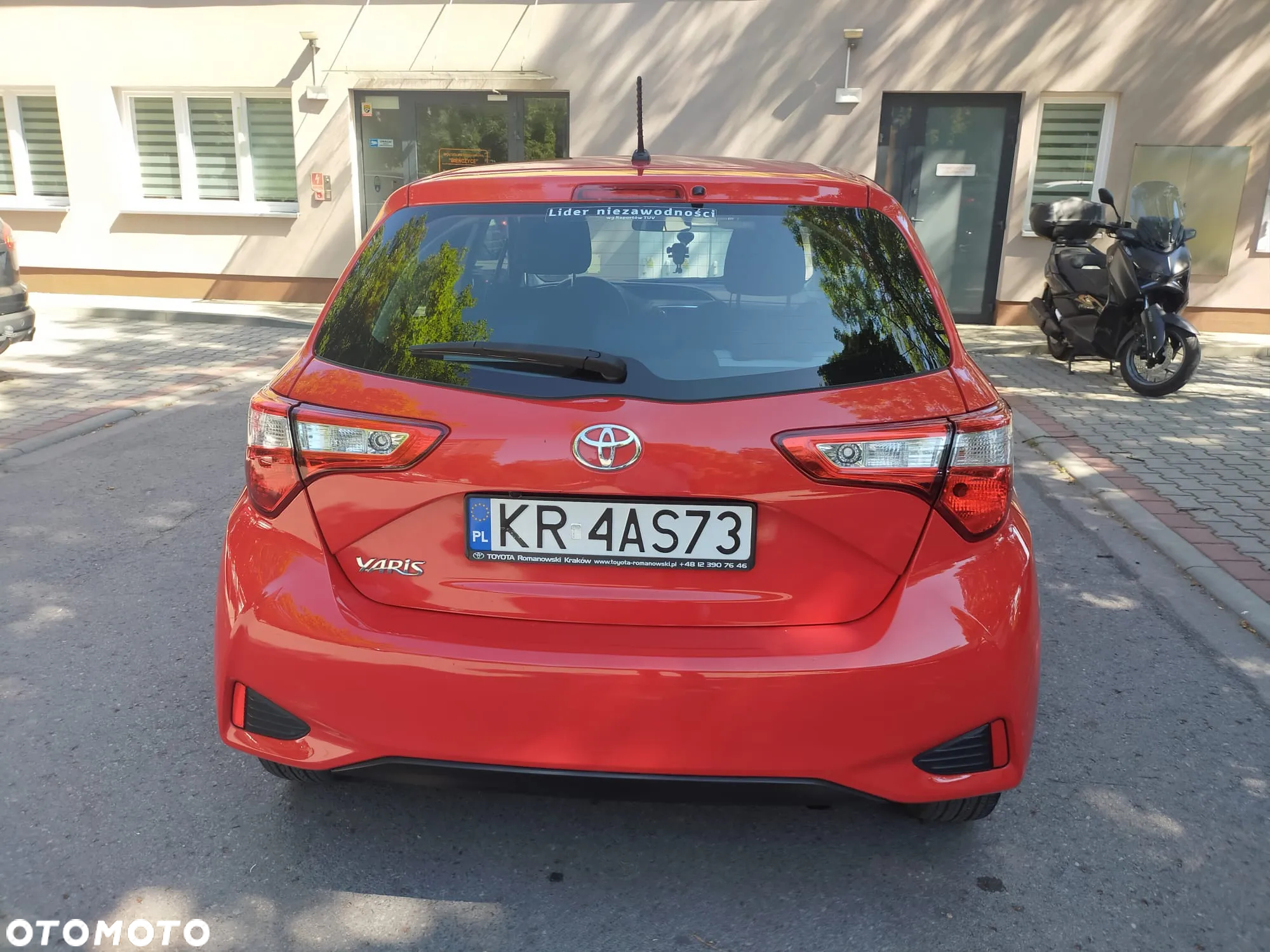 Toyota Yaris - 4