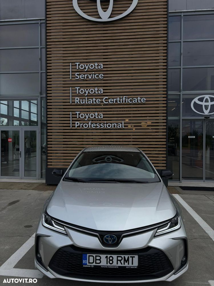 Toyota Corolla 1.8 HSD Business - 17