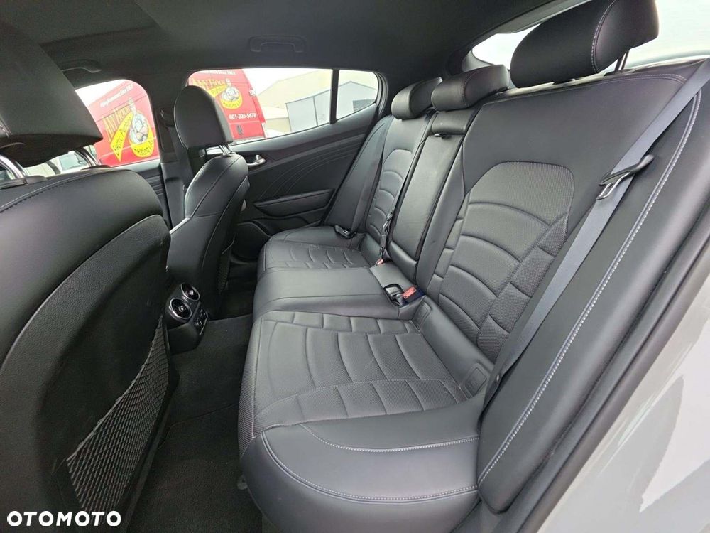 Kia Stinger 2.0 T-GDI OPF GT Line - 9