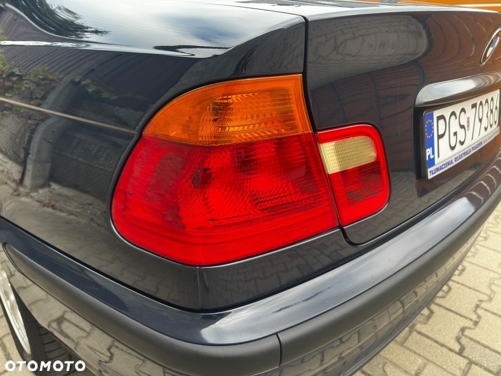 BMW Seria 3 320d - 17