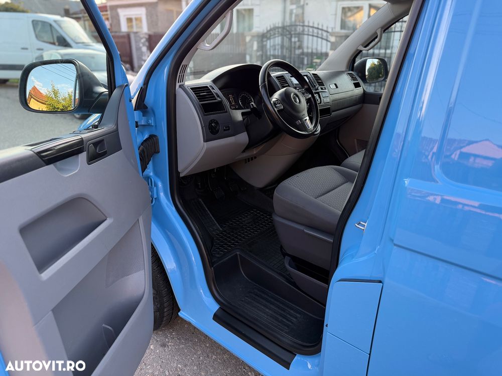Volkswagen Transporter - 5