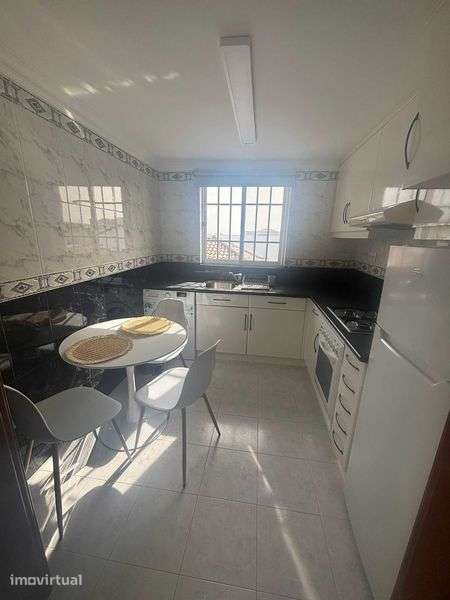 Apartamento T1 C/ despesas incluídas - Grande imagem: 4/10