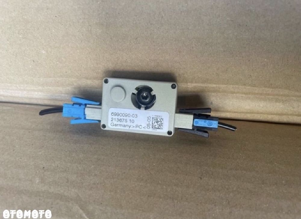 6990090 wzmacniacz anteny bmw 3 e90 e91 e81 e82 e87e84 e70 e71 - 1