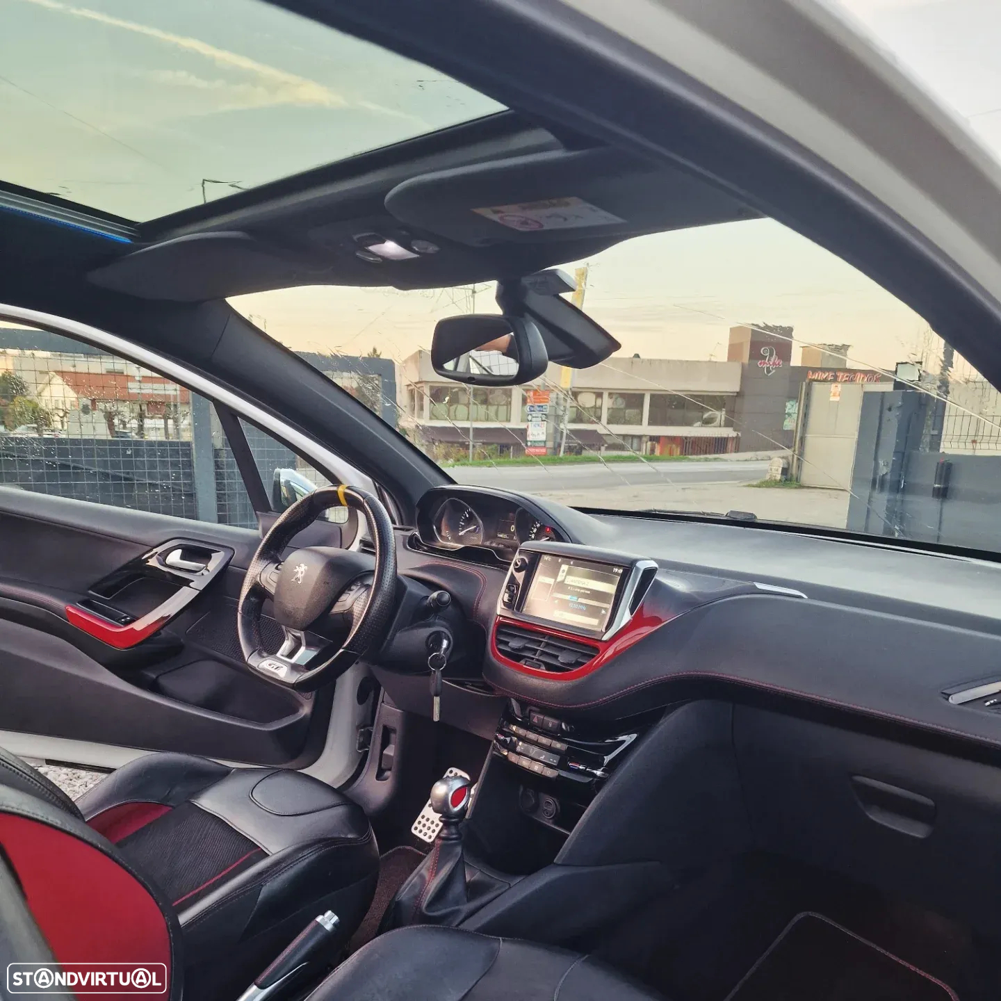Peugeot 208 1.6 THP GTi Limited Edition - 18