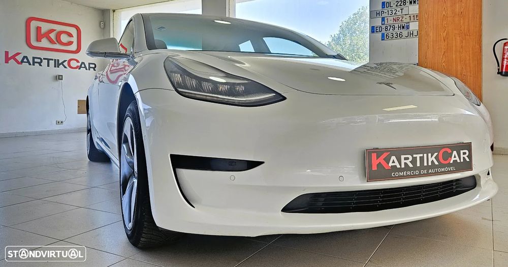 Tesla Model 3 Standard Range Plus RWD - 1