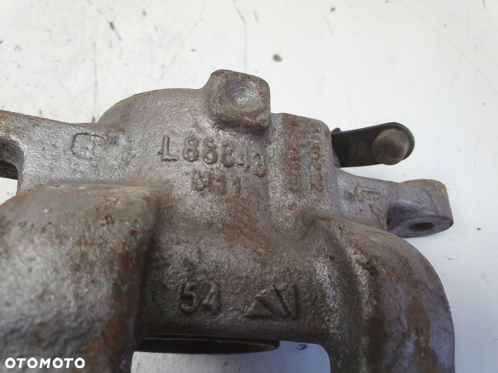 Nissan Micra K14 PRZEDNI ZACISK HAMULCOWY lewy przód kierowcy - 2