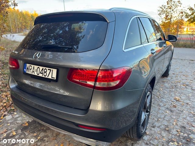 Mercedes-Benz GLC - 14