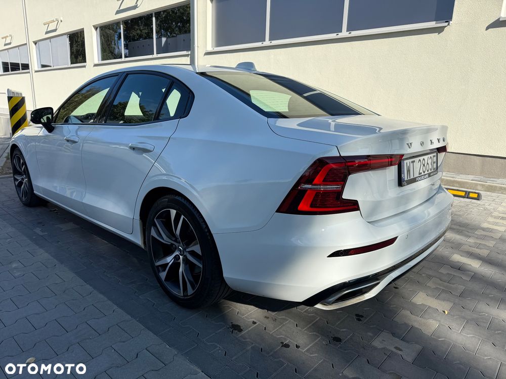 Volvo S60 T4 R-Design - 5