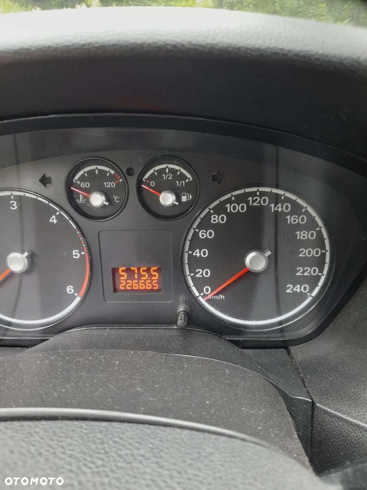 Ford Focus - 5