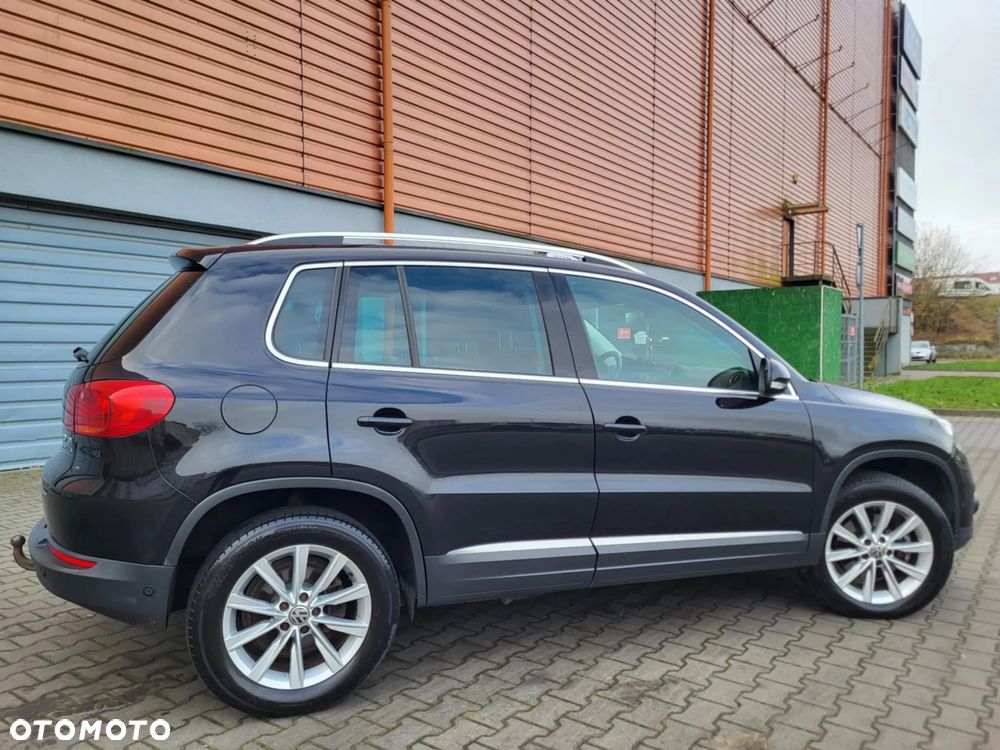 Volkswagen Tiguan 2.0 TDI DPF 4Motion BlueMotion Technology DSG Sport & Style - 16